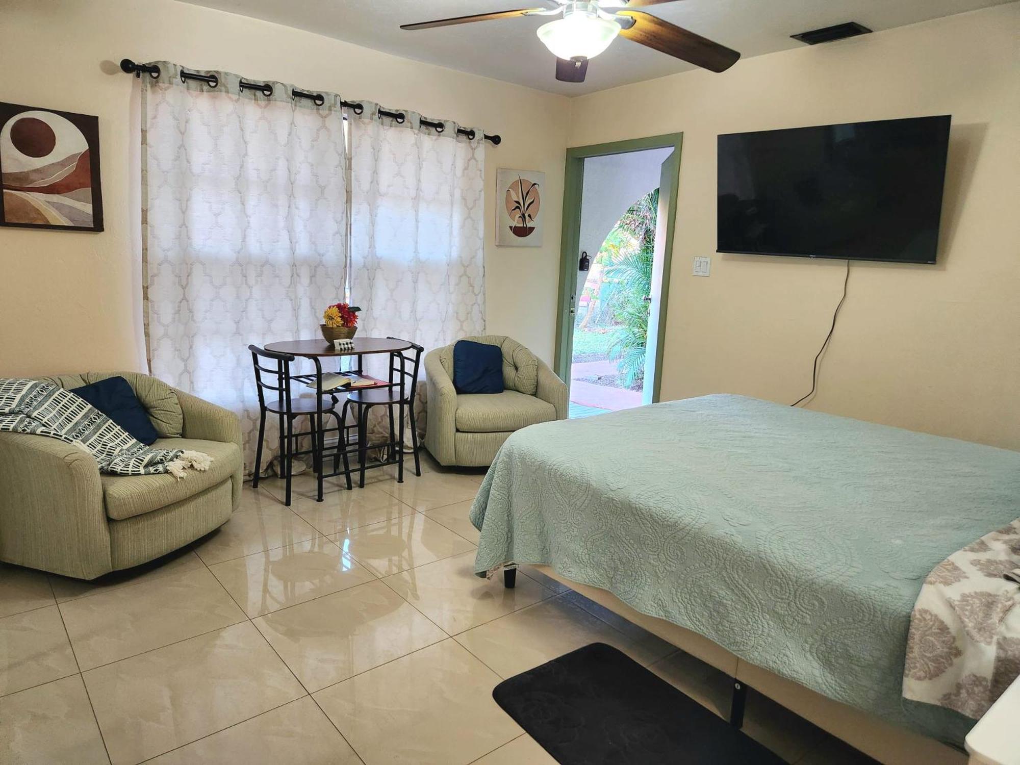 The Green Door Bungalow North North Naples Exterior foto